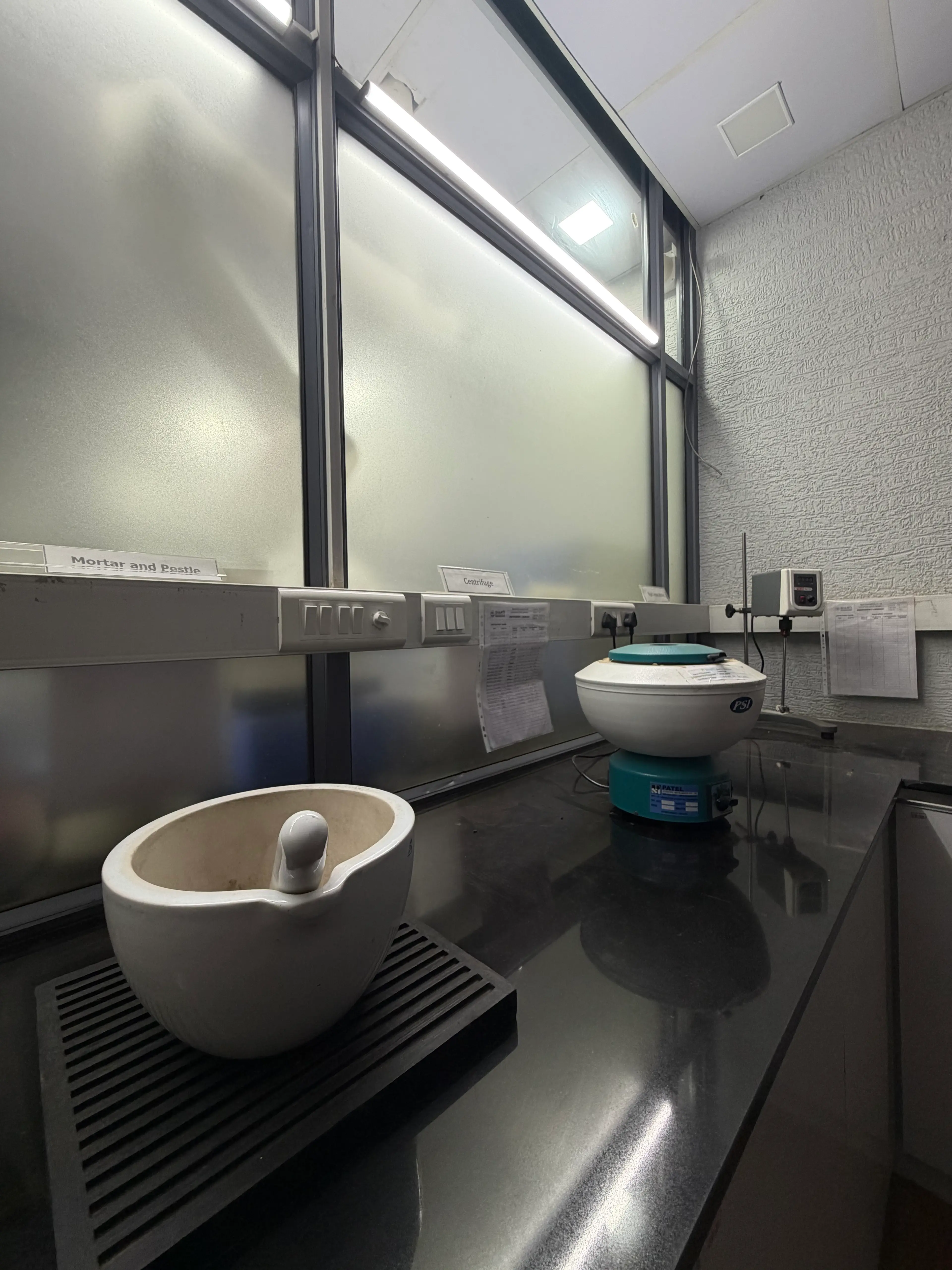 Centrifuge and sample preparation